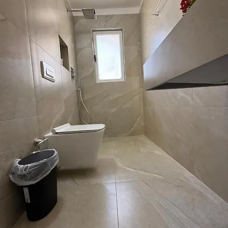 Jazoj Family Apartament
