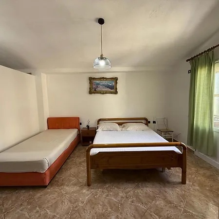 Jazoj Family Apartament *